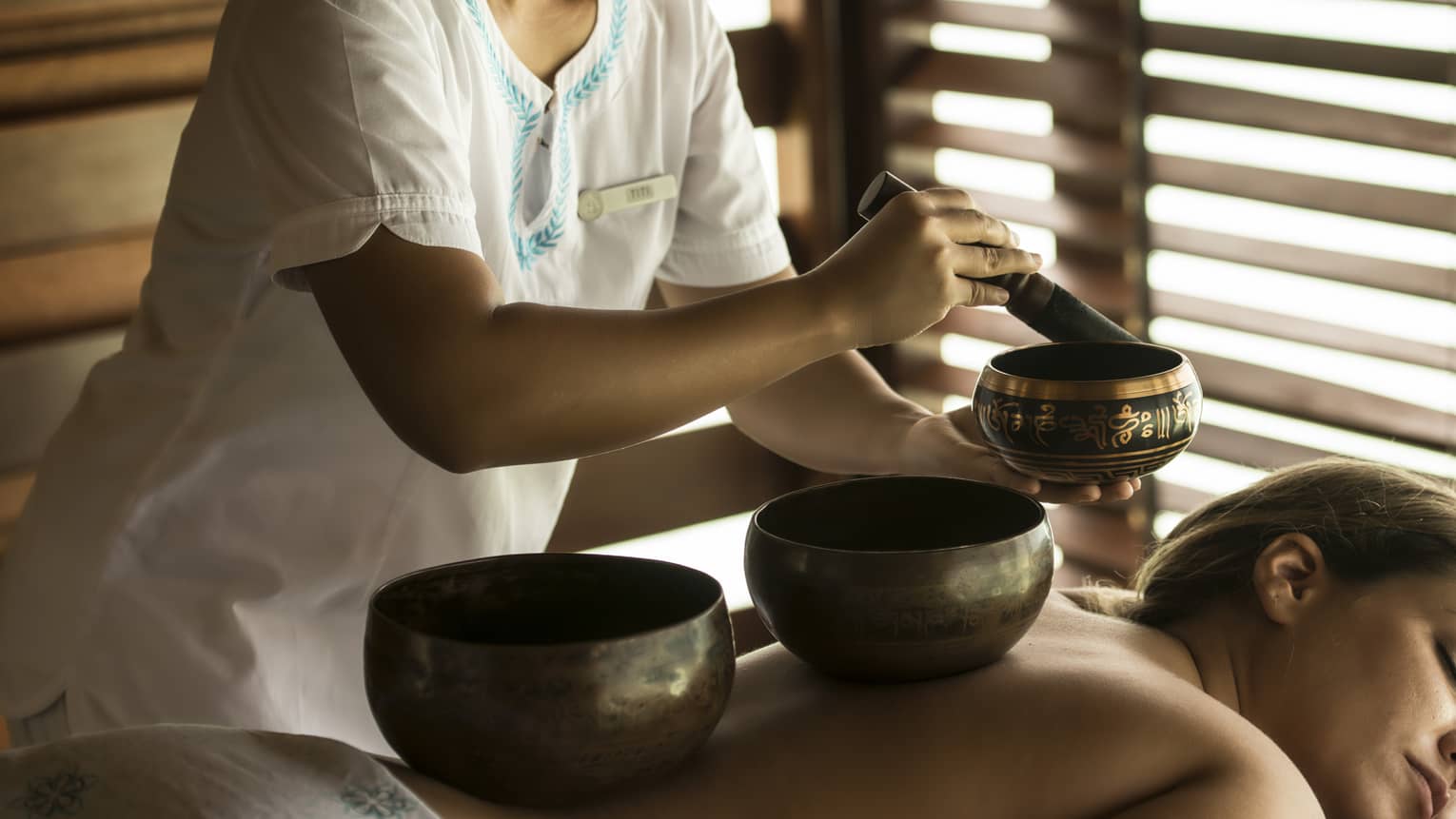 Manfaat Sound Healing: Harmoni Natural bagi Kesehatan Holistik